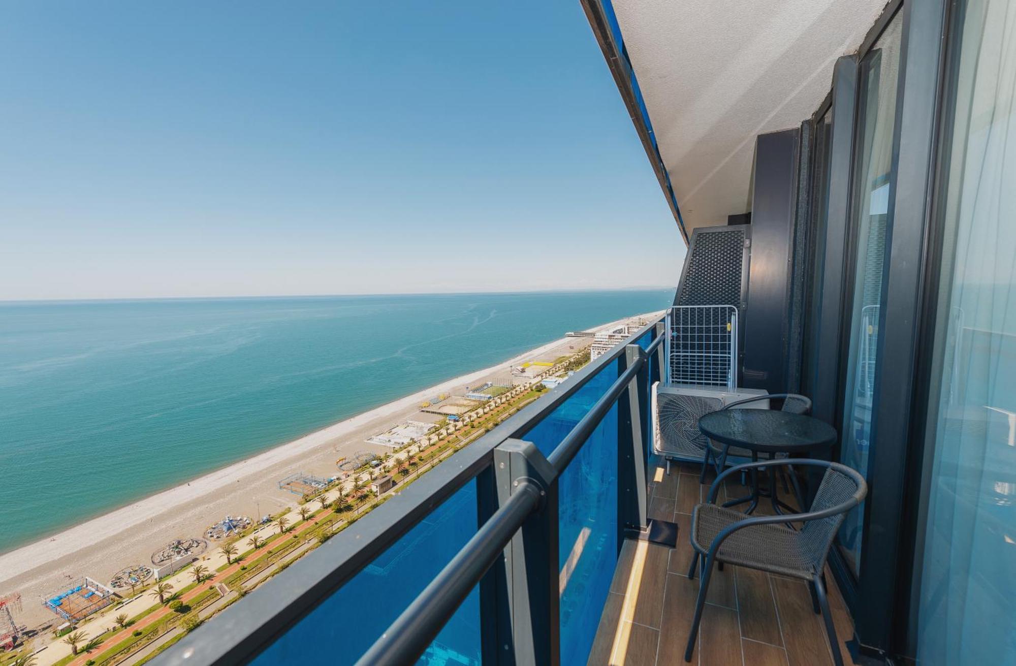 אפרטהוטל באטומי Orbi City Luxury Towers מראה חיצוני תמונה