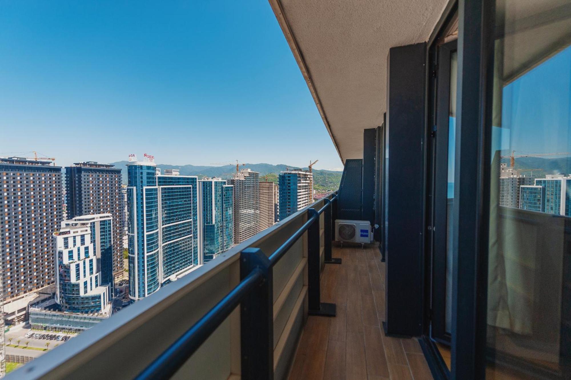 אפרטהוטל באטומי Orbi City Luxury Towers מראה חיצוני תמונה